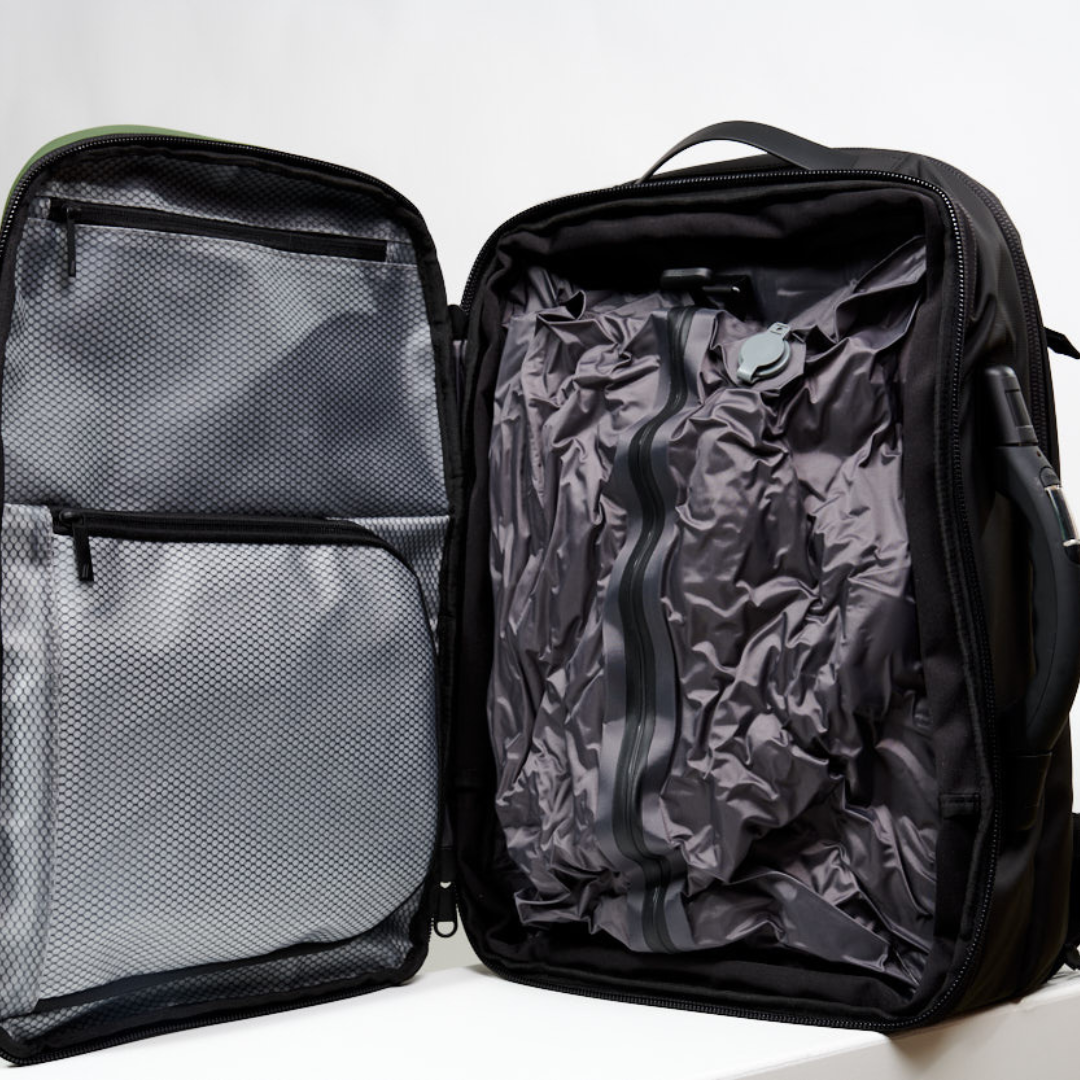 PacknGo™ Travel Vacuum Backpack